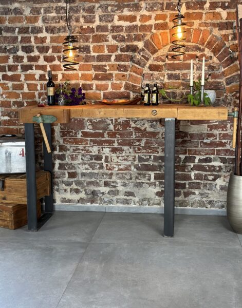 Bar_003_komplett_Kiste_5072