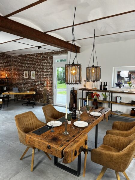 Esszimmer_006_komplett_rechts_5178